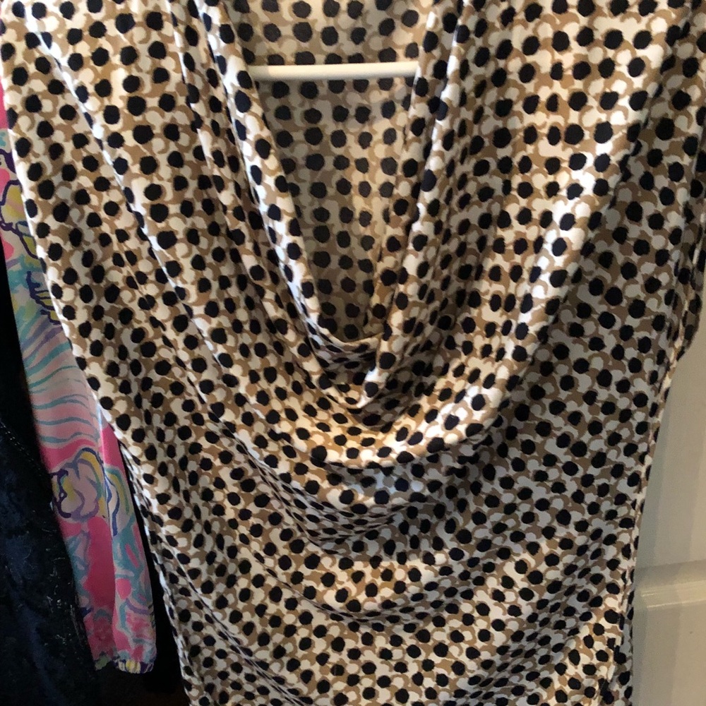 Sleeveless top